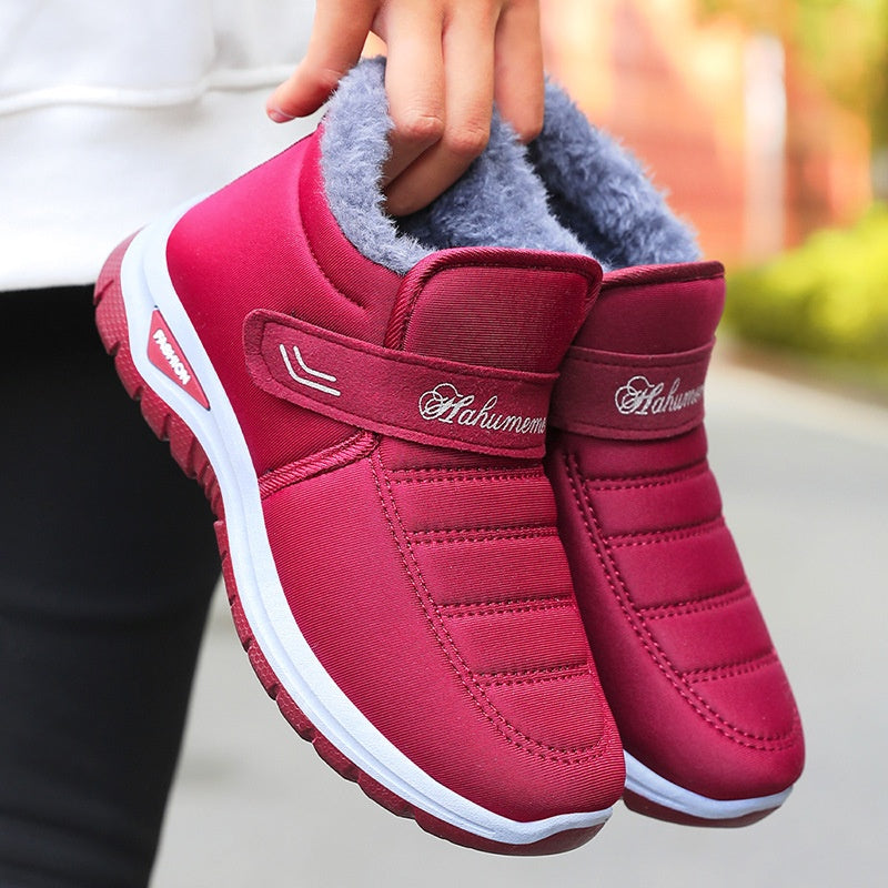 ❄️ Non-Slip Winter Warm Slip-On Sneakers | Cozy & Secure – Easy On/Off for Cold Days ✨