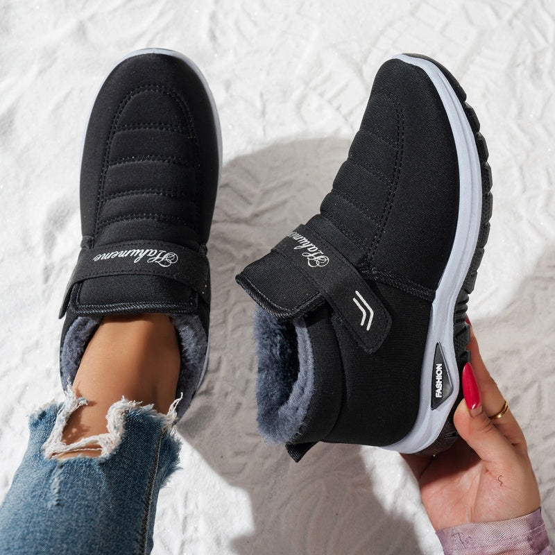 ❄️ Non-Slip Winter Warm Slip-On Sneakers | Cozy & Secure – Easy On/Off for Cold Days ✨